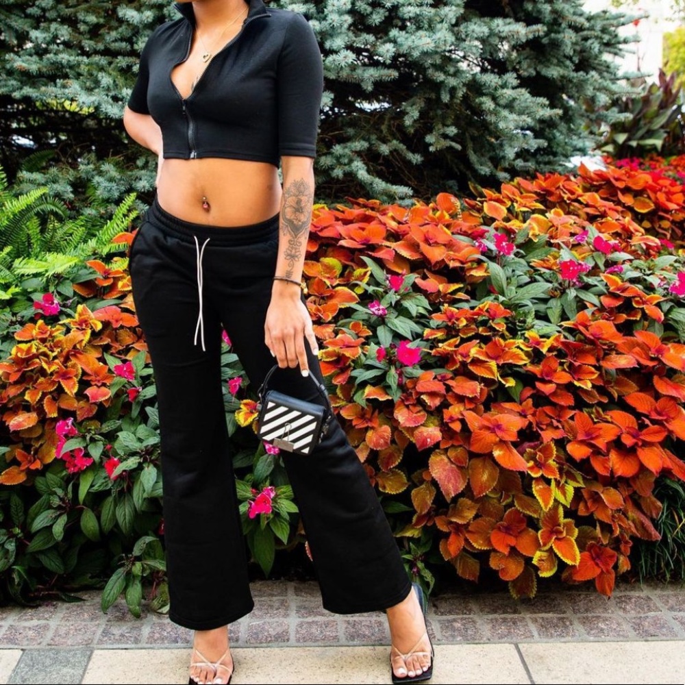 Black co-ord sweatsuit